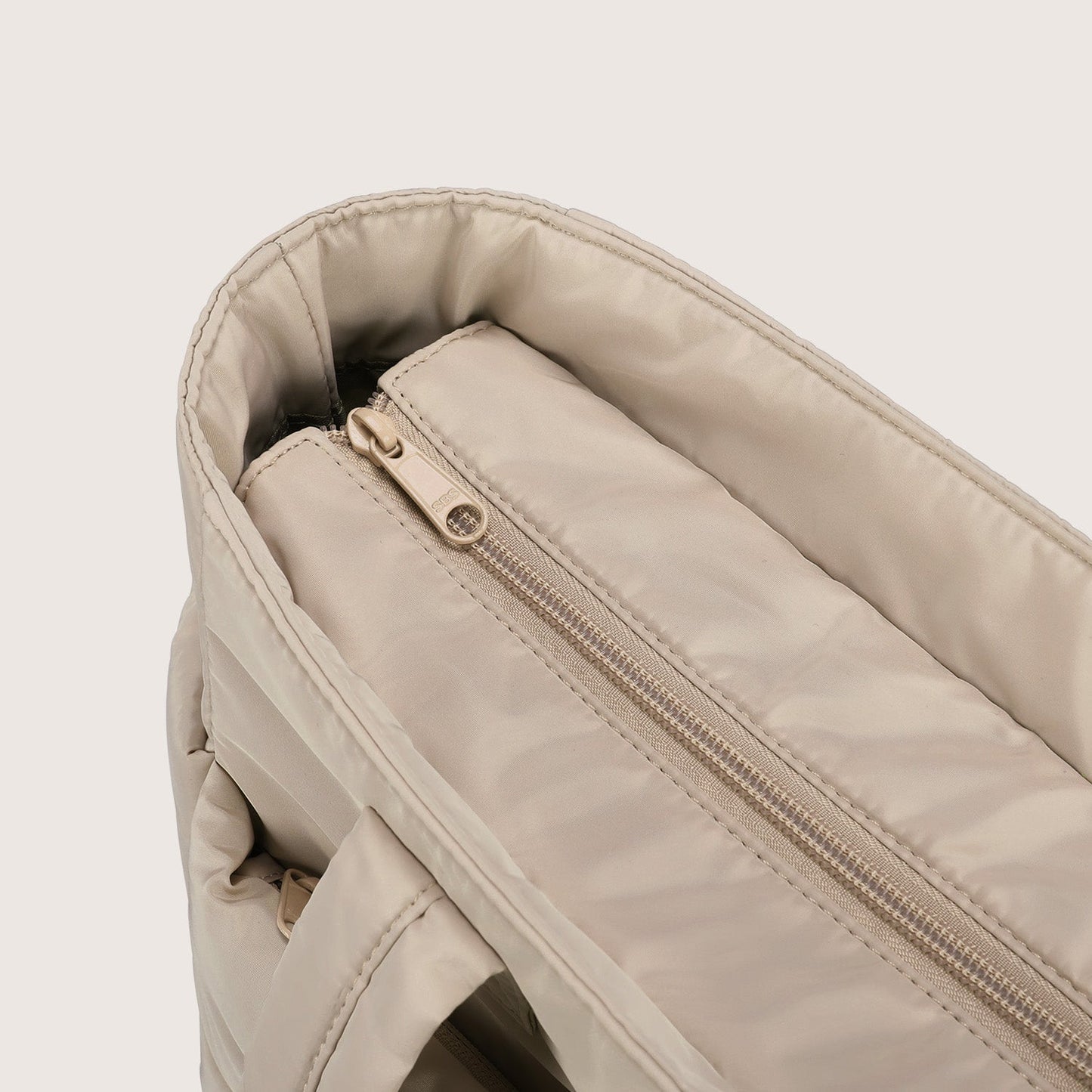 AVY | CITY TOTE – FITS 15.6" LAPTOP