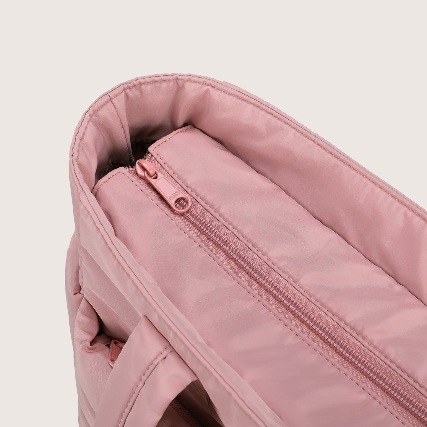 AVY | CITY TOTE – FITS 15.6" LAPTOP