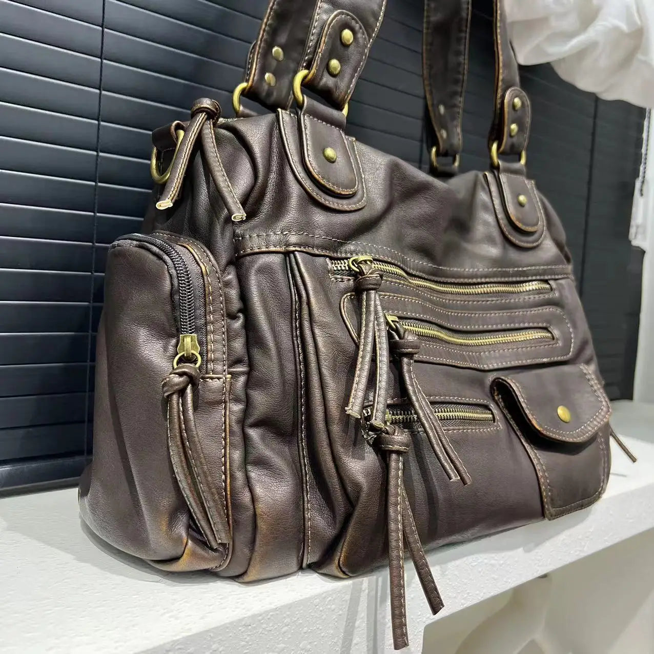 retro school shoulder bag, vegan leather - Elina